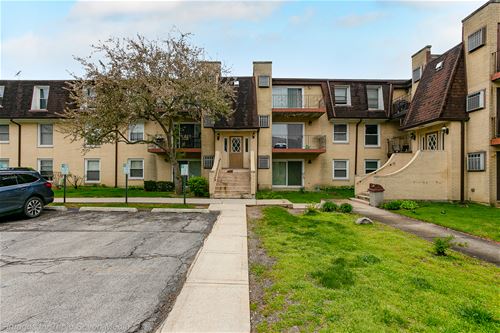 804 N River Unit 3C, Mount Prospect, IL 60056