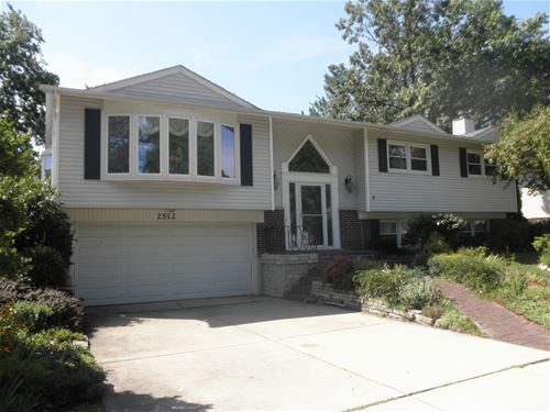 2512 N Walnut, Arlington Heights, IL 60005