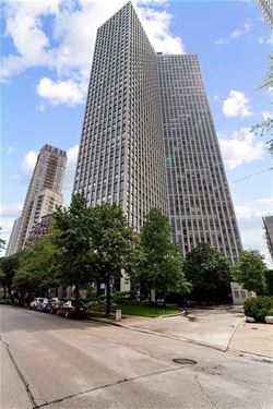 2626 N Lakeview Unit 2601, Chicago, IL 60614