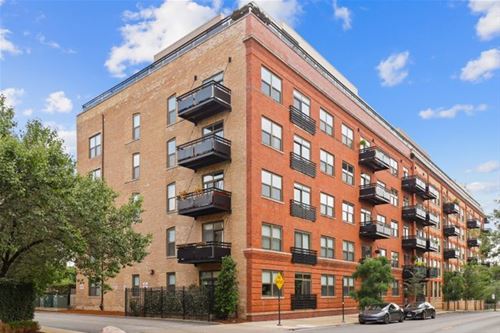 1735 W Diversey Unit 115, Chicago, IL 60614