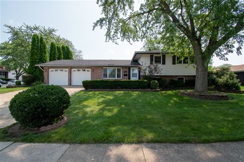 1111 S Cedarcrest, Schaumburg, IL 60193