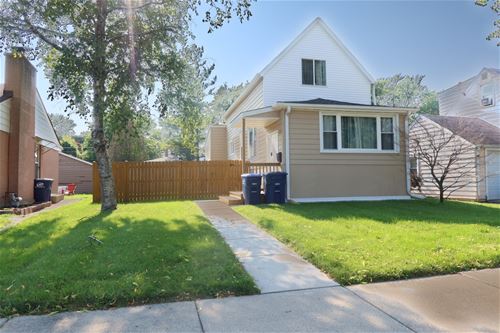 1666 White, Des Plaines, IL 60018