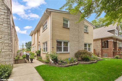 4342 W Ainslie, Chicago, IL 60630