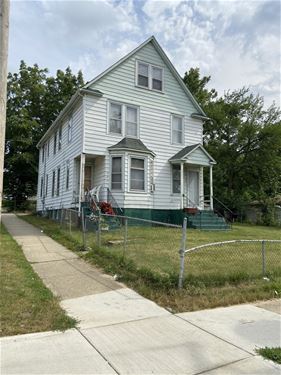 483 N Jackson, Waukegan, IL 60085