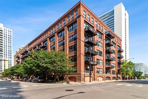 520 W Huron Unit 307, Chicago, IL 60654