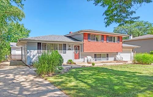 1556 Jobe, St. Charles, IL 60174