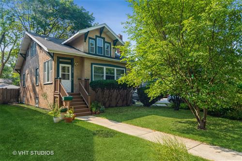 439 N Taylor, Oak Park, IL 60302