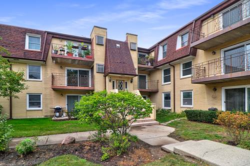 808 N River Unit 2A, Mount Prospect, IL 60056