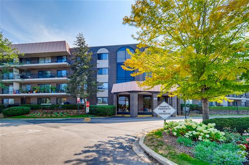 4901 Golf Unit 309, Skokie, IL 60077