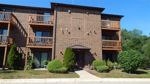 2246 Abbeywood Unit B, Lisle, IL 60532