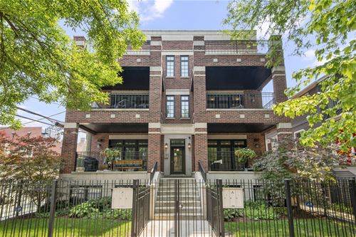 1217 W School Unit 3W, Chicago, IL 60657