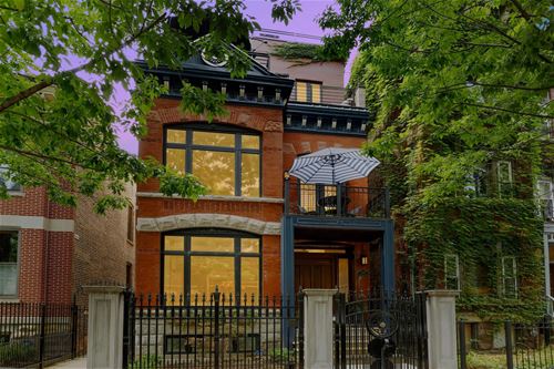 2238 N Halsted, Chicago, IL 60614