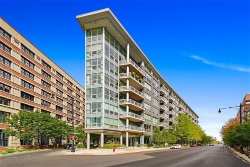 845 N Kingsbury Unit 214, Chicago, IL 60610