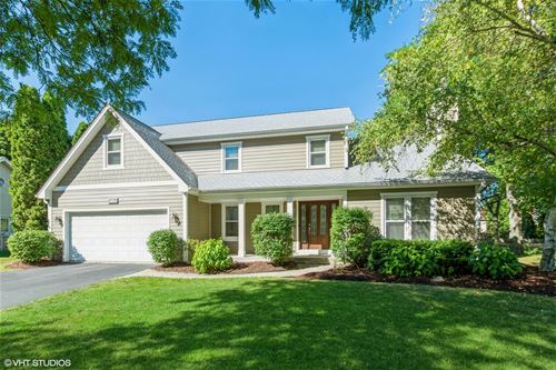 841 Buttonwood, Naperville, IL 60540