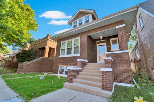 2222 Gunderson, Berwyn, IL 60402