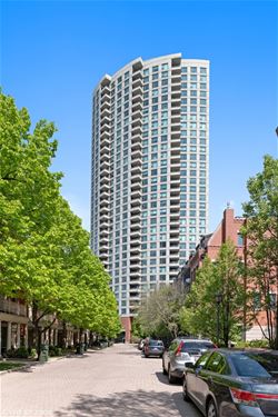 501 N Clinton Unit 1902, Chicago, IL 60654