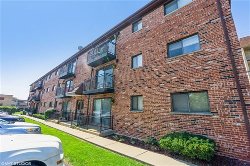 6820 W Raven Unit 1B, Chicago, IL 60631