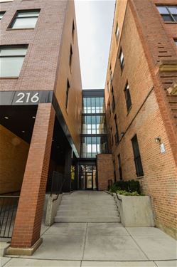 216 N May Unit 201, Chicago, IL 60607