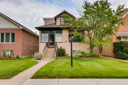 4505 N Melvina, Chicago, IL 60630