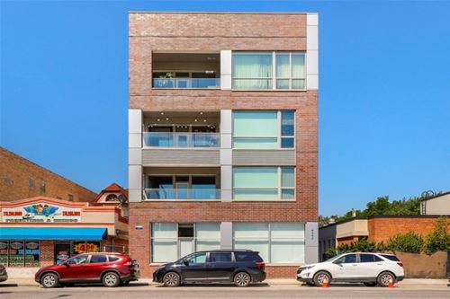 4042 N Pulaski Unit 3W, Chicago, IL 60641