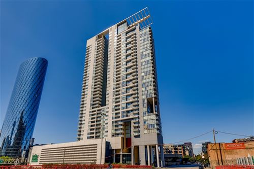 737 W Washington Unit 1902, Chicago, IL 60661