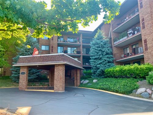 51 Old Oak Unit 409, Buffalo Grove, IL 60089