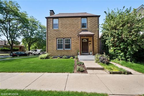 5202 N Liano, Chicago, IL 60630