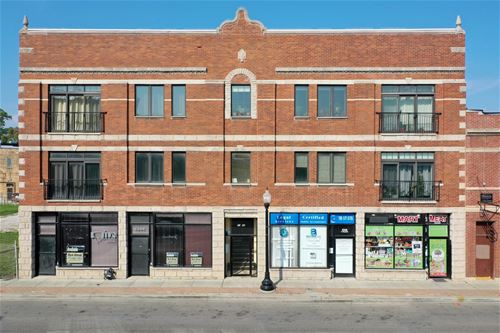 4346 N Pulaski Unit 303, Chicago, IL 60641