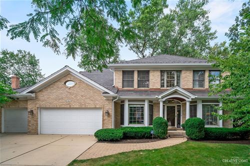 464 Stagecoach, Glen Ellyn, IL 60137