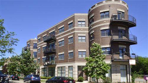 3028 W Roscoe Unit 203, Chicago, IL 60618