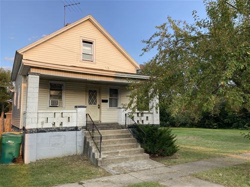 358 S Desplaines, Joliet, IL 60436