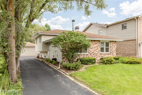 4824 Francisco, Downers Grove, IL 60515