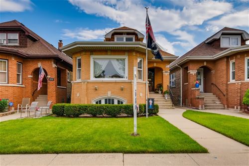 5533 W Agatite, Chicago, IL 60630