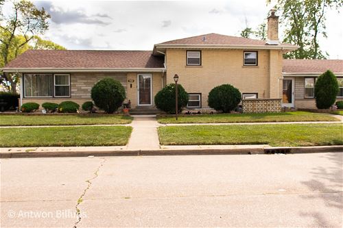 900 Worcester, Westchester, IL 60154