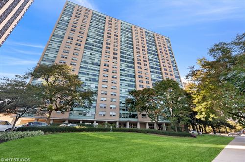 3180 N Lake Shore Unit 3B, Chicago, IL 60657