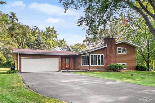 6N553 Crestwood, St. Charles, IL 60175