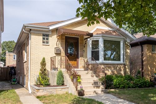 5830 N Melvina, Chicago, IL 60646