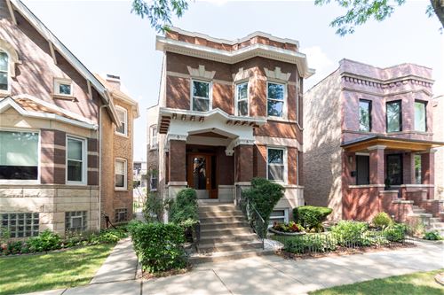 2210 W Walton Unit 1, Chicago, IL 60622