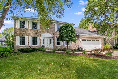 517 Braemar, Naperville, IL 60563