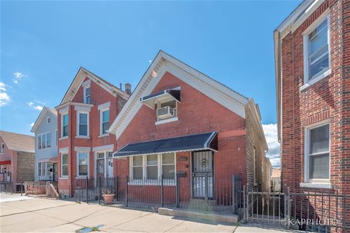 3038 S Lock, Chicago, IL 60608