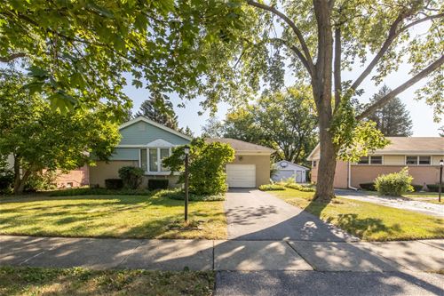 415 N Yale, Arlington Heights, IL 60005