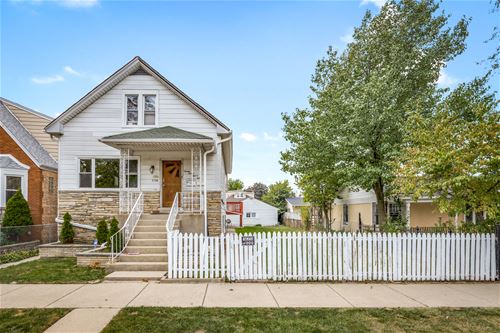 2738 N Meade, Chicago, IL 60639