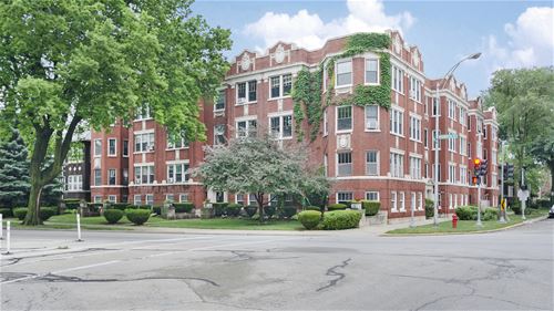 127 Washington Unit 3, Oak Park, IL 60302