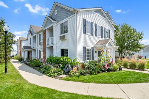 234 Bertram Unit E, Yorkville, IL 60560