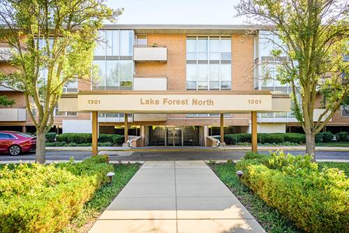 1301 N Western Unit 221, Lake Forest, IL 60045