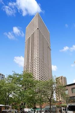 1030 N State Unit 15A, Chicago, IL 60610