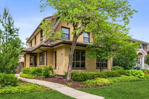 1005 N East, Oak Park, IL 60302