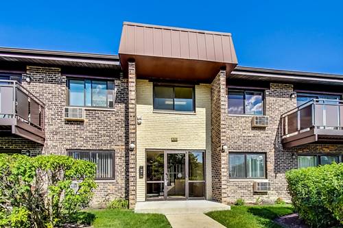 2620 N Windsor Unit 103, Arlington Heights, IL 60004