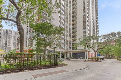 1460 N Sandburg Unit 2905A, Chicago, IL 60610