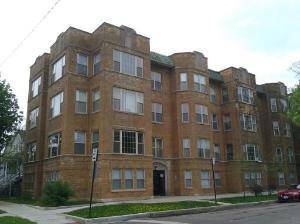 3437 W Belle Plaine Unit 2, Chicago, IL 60618